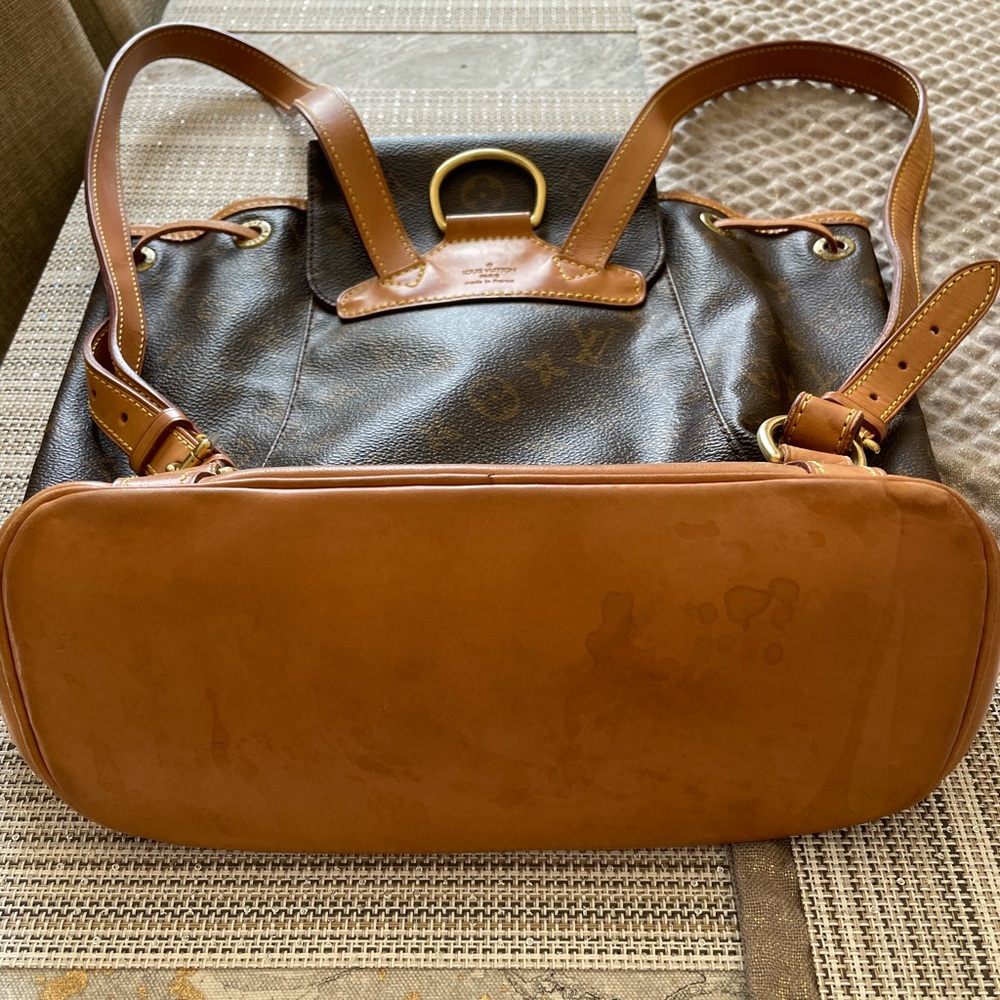 Louis Vuitton Monogram Montsouris MM Backpack - Picture 14 of 14